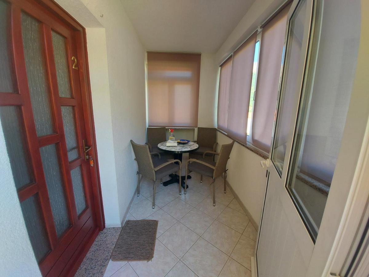 Apartments Elizabeta Draga Bascanska Luaran gambar