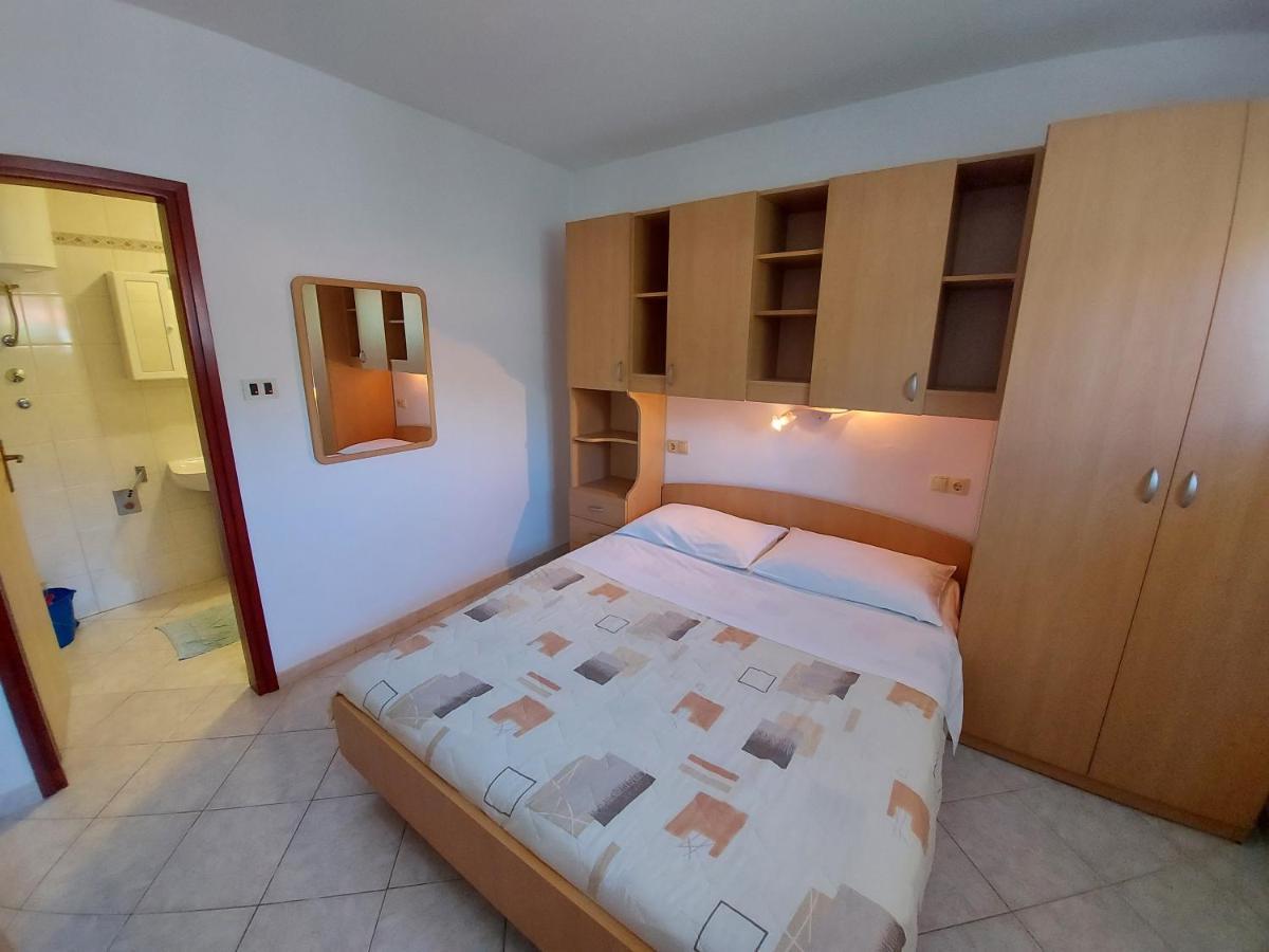 Apartments Elizabeta Draga Bascanska Luaran gambar